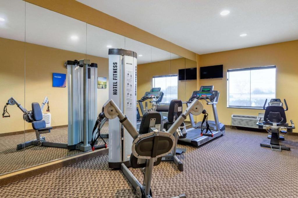 Comfort Inn & Suites Navasota Esterno foto